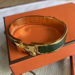 NEW Hermes Clic H Enamel Olive Green Bracelet PM